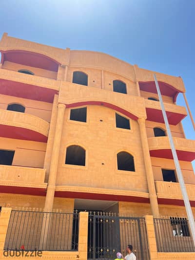 The homeland house in Badr City behind Badr University live