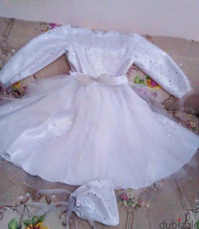 white and rose