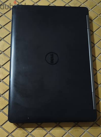 لاب ديل i5جيل رابع بطارية ساعتين