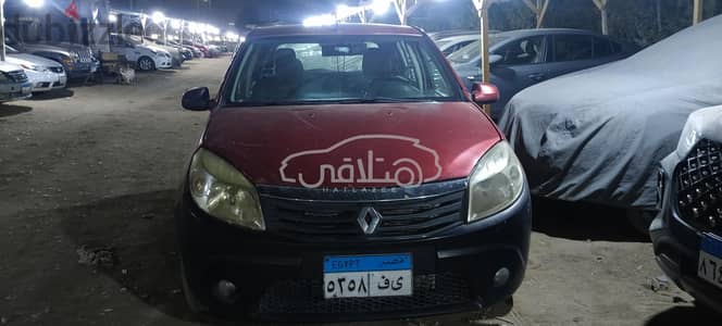 رينو سانديرو 2012 للبيع المهندسين
