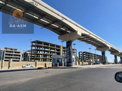 ارض للبيع ناصية صريحة بحري خطوات من محور بن زايد و المونوريل في الحي التامن بيت الوطن التجمع الخامس - القاهره الجديدة