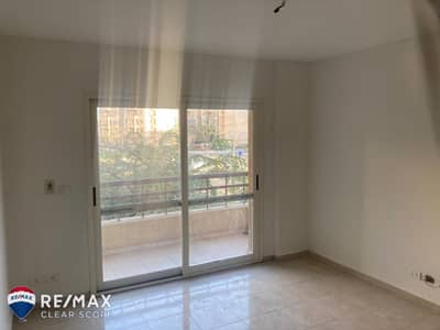 Apartment for Rent in Madinaty B6 | 80 sqm + 30 sqm Private Garden | 2 Bedrooms | Garden & Street View | Electricity & Natural Gas Meters Installed