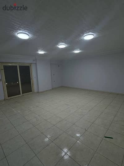 للإيجار 250م إداري بمدينة نصر – شارع رئيسي مميز 