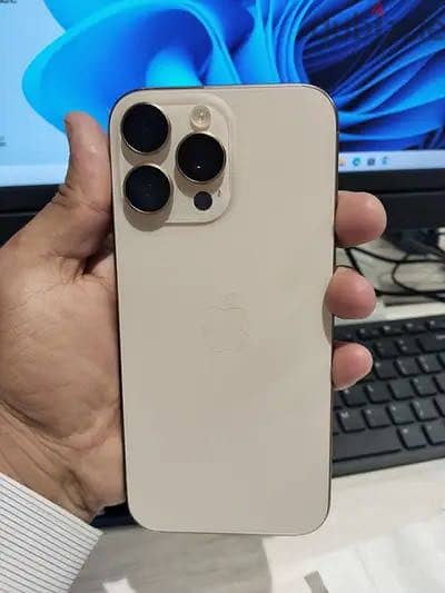 iPhone 16 Pro Max للبدل
