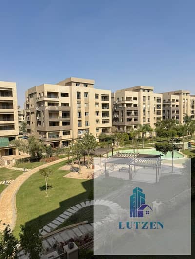 شقة للإيجار في كمبوند ذا سكوير التجمع الخامس مساحة 225 متر 4 غرف نوم وإطلالة على الجاردن واللاجون بموقع مميز وسعر قابل للتفاوض