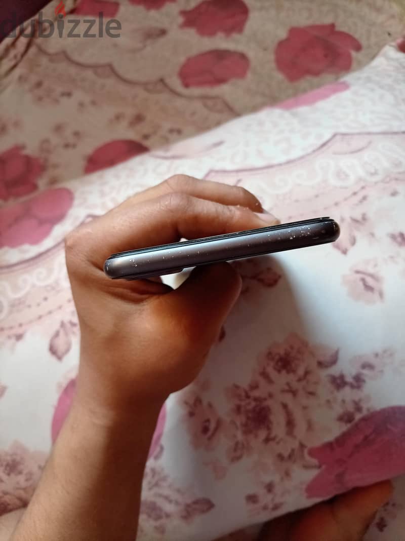 آبل - آيفون 8 بلس 1