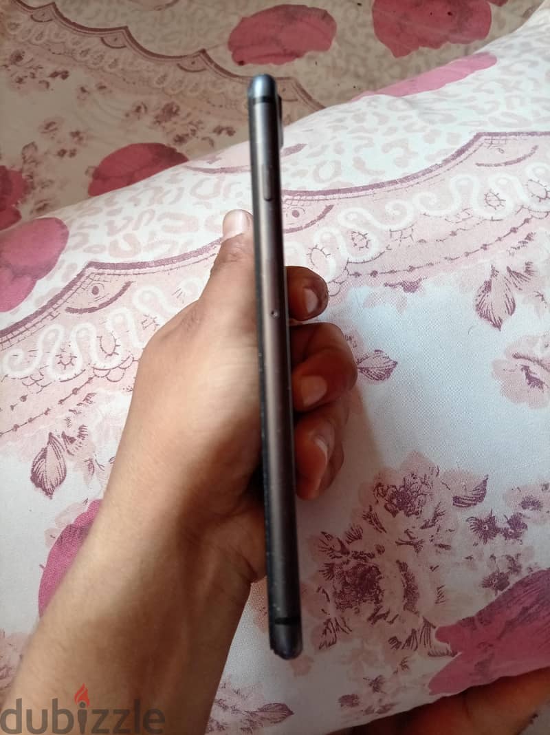 آبل - آيفون 8 بلس 6