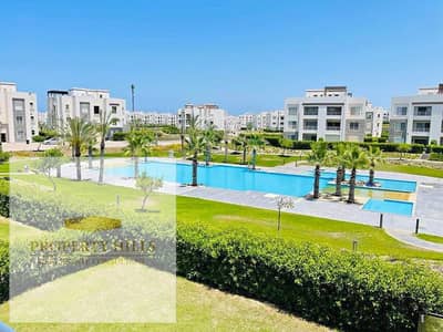 شاليه متشطب بالكامل بالتكييفات والمطبخ برايم لوكيشن في القرية