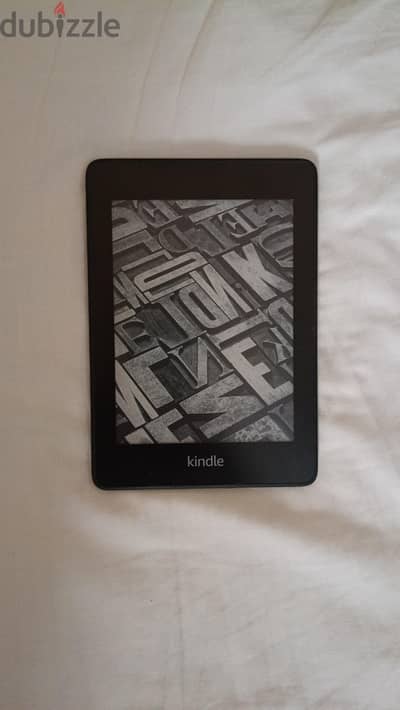 للقراءة | Amazon Kindle Paperwhite 10th Gen 8GB - بحالة الزيرو بالعلبة