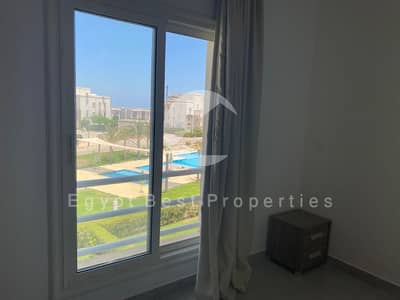 penthouse very prime location for sale in Amwaj ready to move pool view