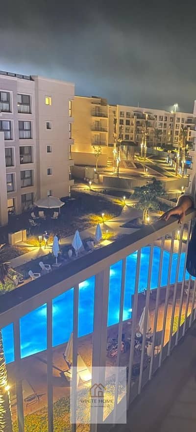شاليه للايجار في مراسي 2 غرفه نوم فيو بول مفروش اختيار مناسب للعائلات