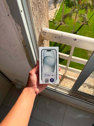 Apple - iPhone 15