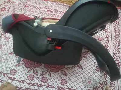 كرسى سيارة