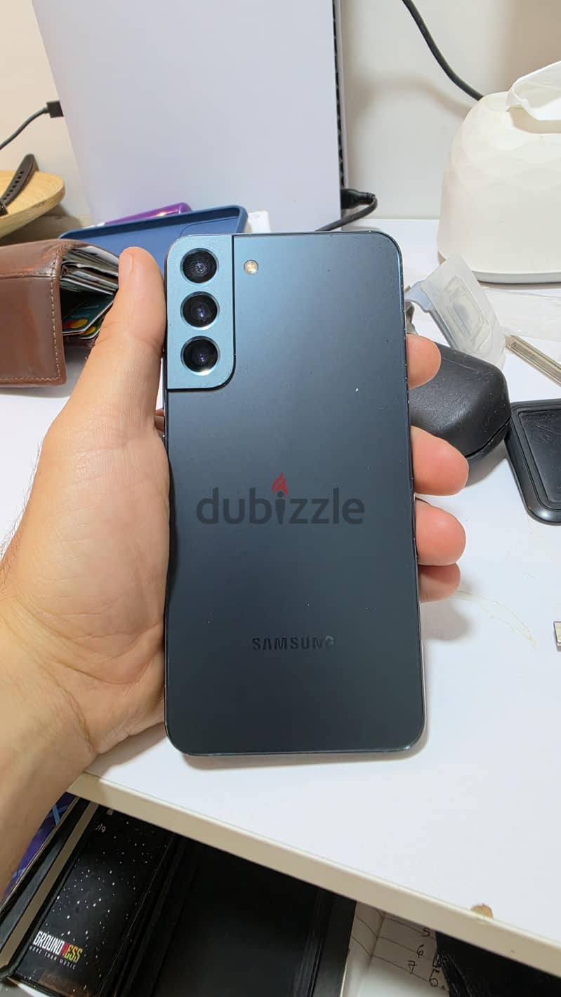 Samsung S22 Plus 2