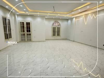 Apartment for sale in Sheikh Zayed – Heights Compound Super Lux