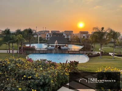 تاون هاوس كورنر بحمام سباحة خاص للبيع في كمبوند ليان التجمع الخامس Layan Compound New Cairo