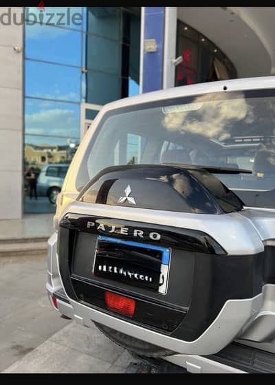 ميتسوبيشي باجيرو 2022 GLS