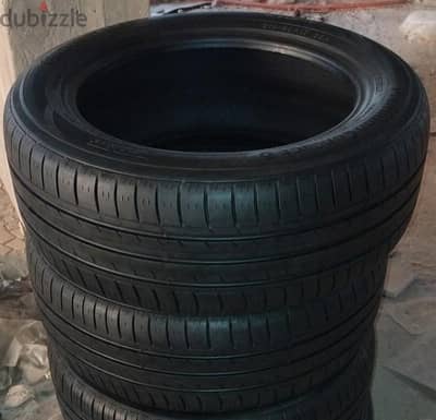 كاوتش كسر زيرو  بحاله ممتازه فردتين  انتاج اخر ٢٠٢٤