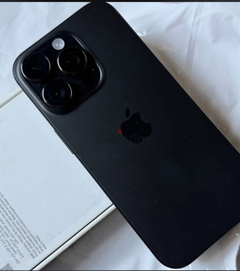 Apple - iPhone 16 Pro 2