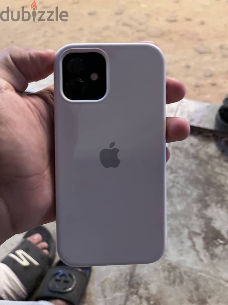 iPhone 12 1