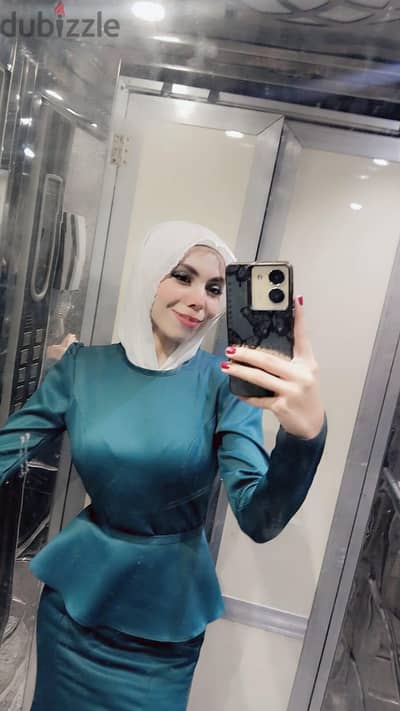 فستان زيتي للبيع