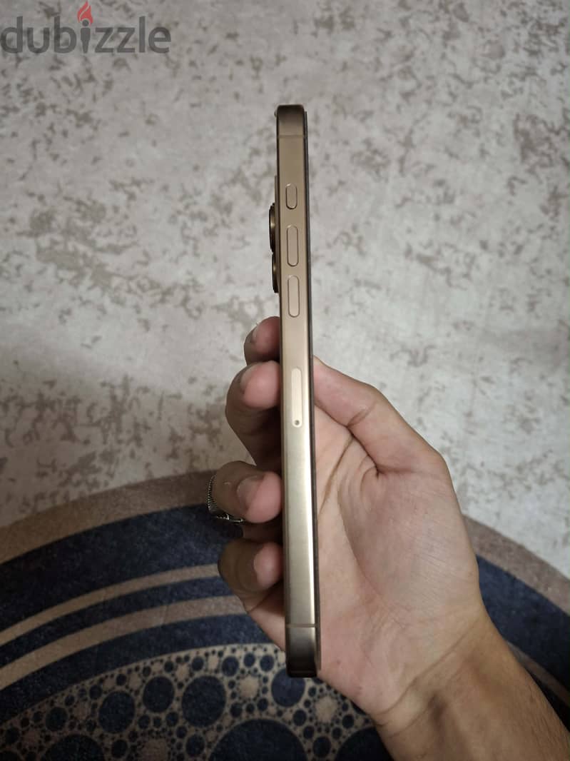 Apple - iPhone 16 Pro Max 2