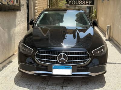 Mercedes-Benz E200 2021