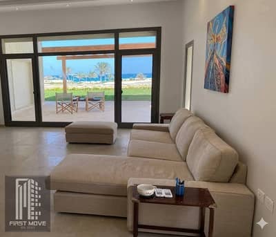 آخر شاليه متشطب بالكامل داخل fouka bay بمساحه واسعه بإطلالة Sea View مميزة وبسعر فرصة لسرعة البيع