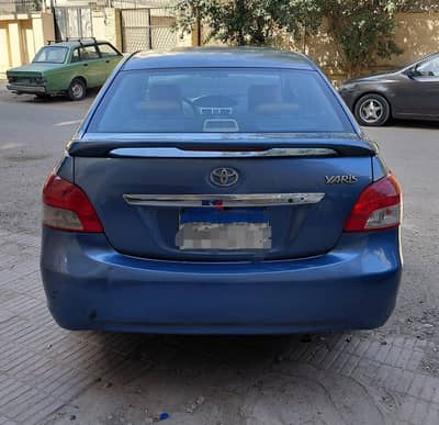 تويوتا ياريس 2007