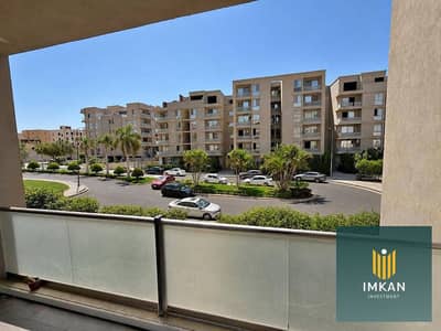 شقه 3غرف بفيو مميز علي لاند سكيب ولاجون - للبيع بالتقسيط علي 10 سنين بدون فوايد في كمبوند بارك سايت في العاصمه الادارية في ار4