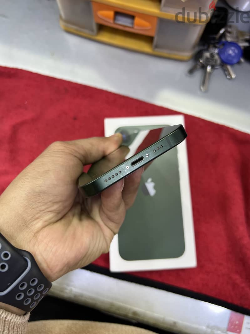 Apple - iPhone 13 4