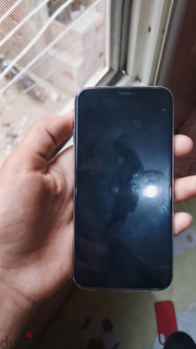 ايفونxعادي