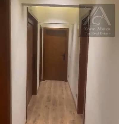 Apartment for rent, first occupancy, semi-furnished with appliances, ultra-super-lux, gas, Stone Residence Compound, Katameya, Cairo, 3 bedrooms
