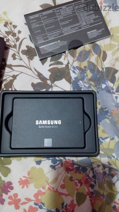 SSD سامسونج 870 EVO حالة 4 تيرابايت