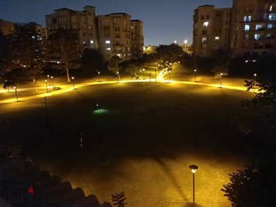 بمدينتي شقه 245م بالb1 لقطه للبيع