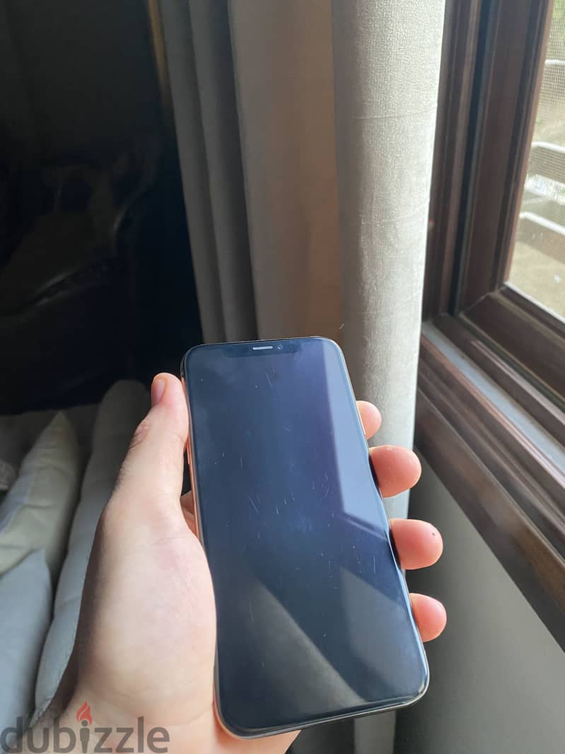 Apple - iPhone XS 2