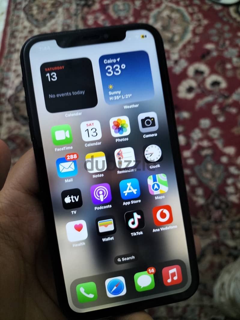 Apple - iPhone XR 1