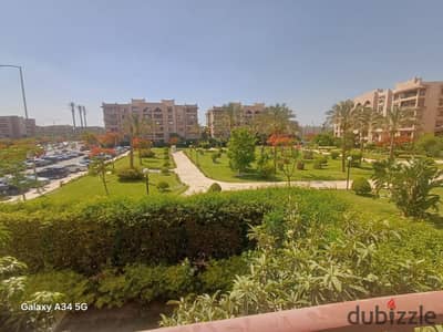 شقة ايجار مفروش مدينة الرحاب 300 م