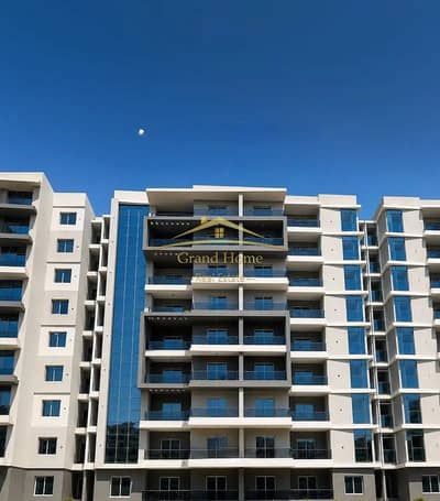 For sale:105 sqm apartment with immediate delivery in the Administrative Capital, R7, in La Capital Suites Lagoons compound, near the British Universi