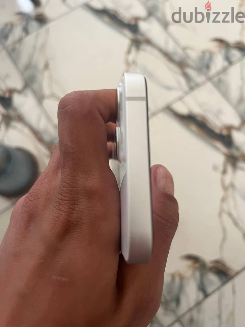Apple - iPhone 13 2