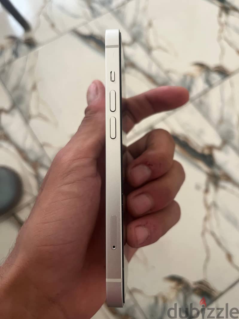 Apple - iPhone 13 4
