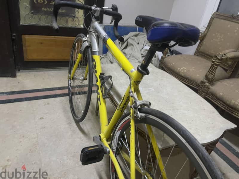 Giant OCR 3 Road Bike 3