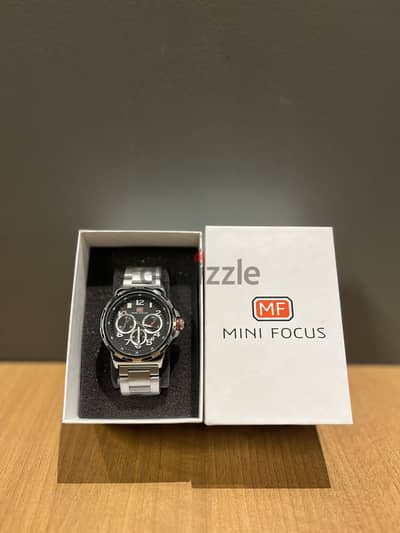 Mini focus watch