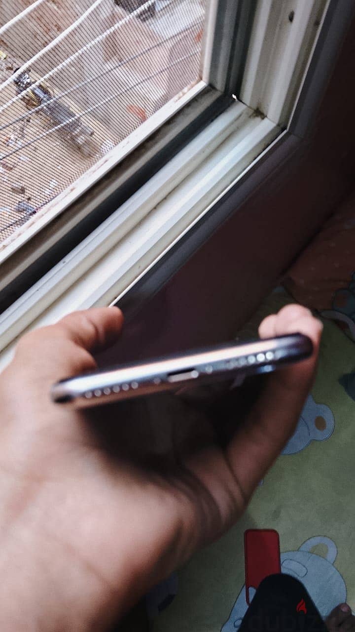 Apple - iPhone X 2