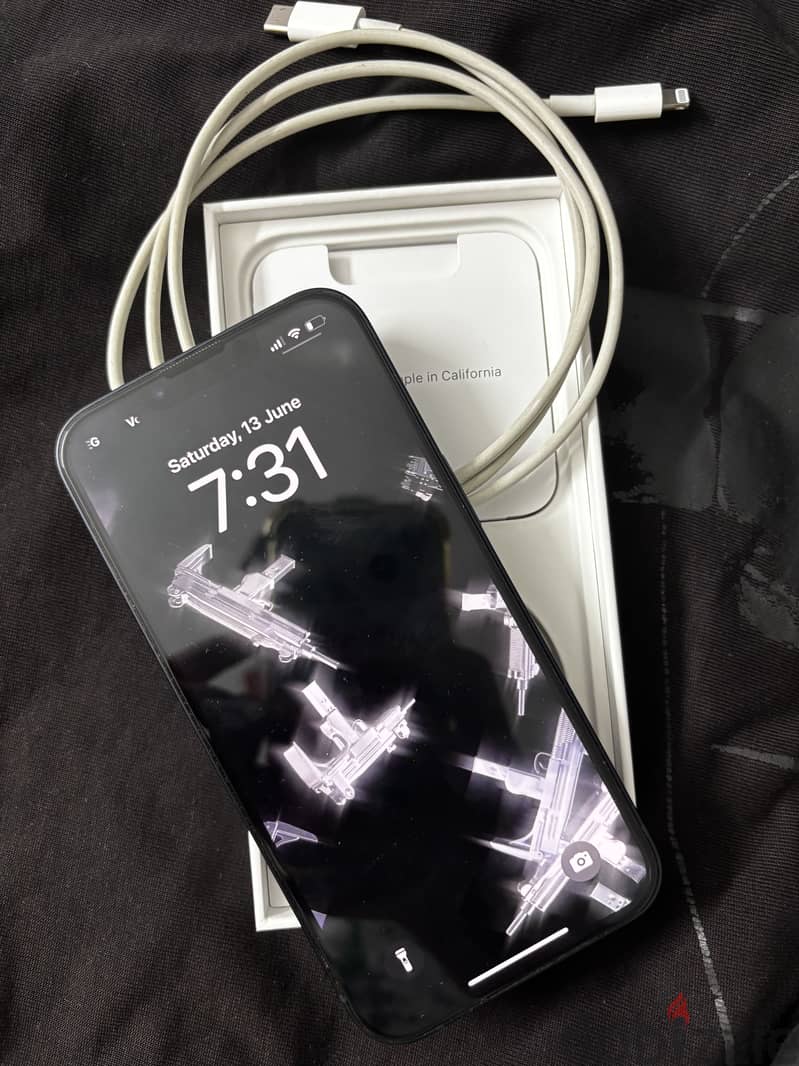 Apple - iPhone 13 3
