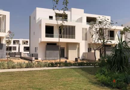 Independent villa for sale with a landscape view in Joulz - at the eastern expansions in front of New Giza and next to Giza Plateau