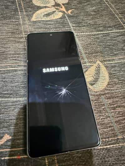 Samsung Note 10 lite الباغة مكسورة