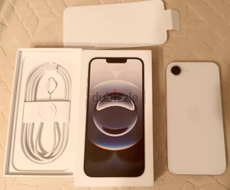 Apple - iPhone 16e 1