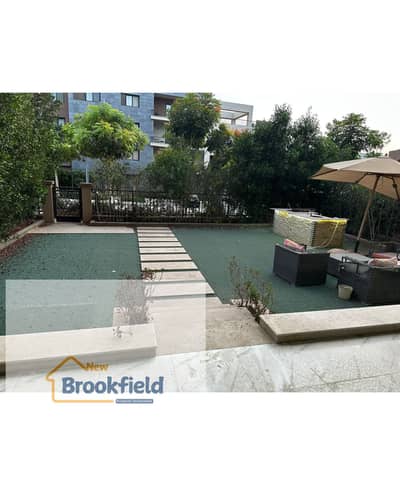 شقه ارضى بجاردن للايجار بالتكييفات والمطبخ فى كمبوند ديستريكت 5 بالقاهرة الجديدة  Ground floor apartmentfor rent, in District 5 Compound, New Cairo.