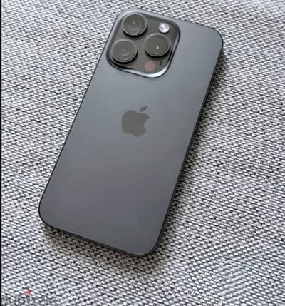 آبل - آيفون 15 برو